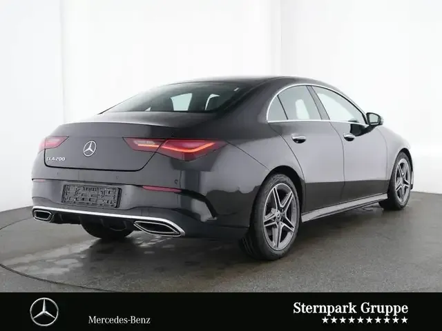 Mercedes-Benz CLA 200