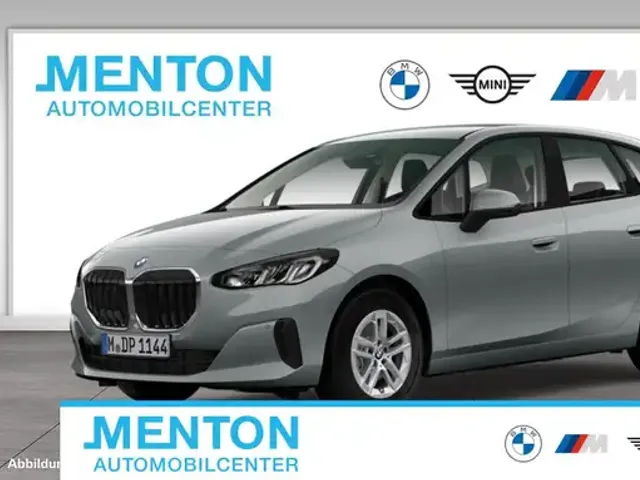 BMW 218