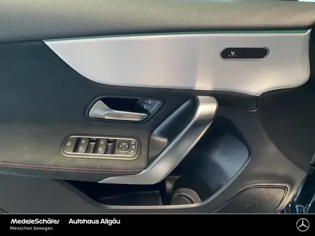 Mercedes-Benz A 35 AMG