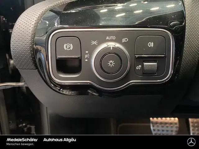 Mercedes-Benz A 35 AMG