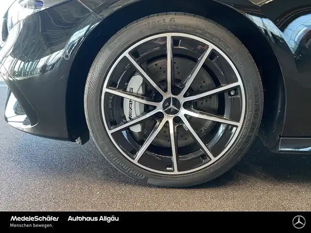 Mercedes-Benz A 35 AMG