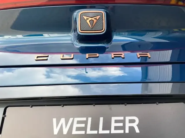 CUPRA Born