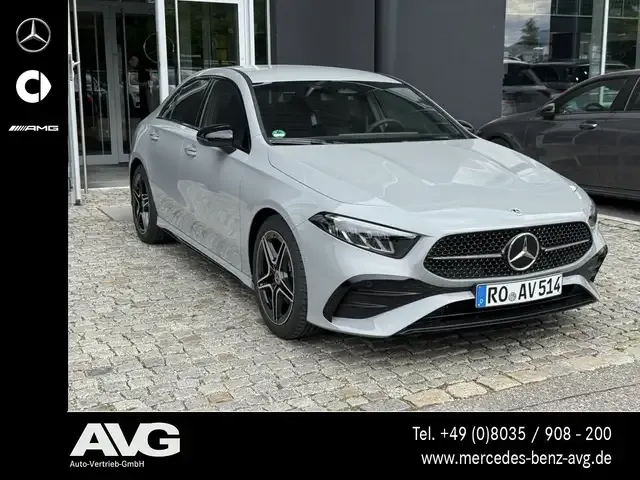 Mercedes-Benz A 200