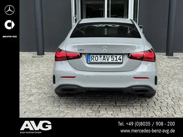 Mercedes-Benz A 200