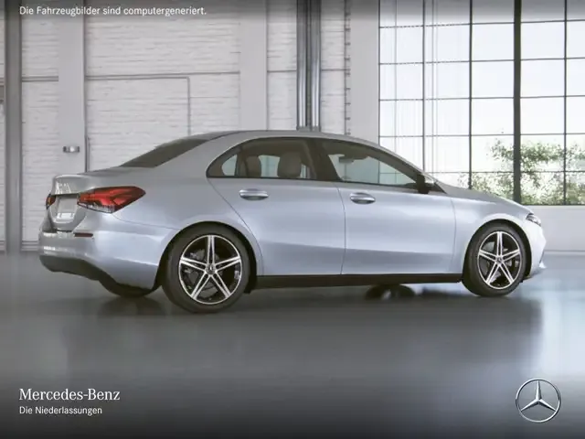 Mercedes-Benz A 220