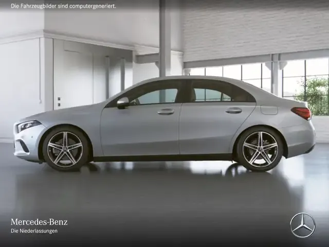 Mercedes-Benz A 220