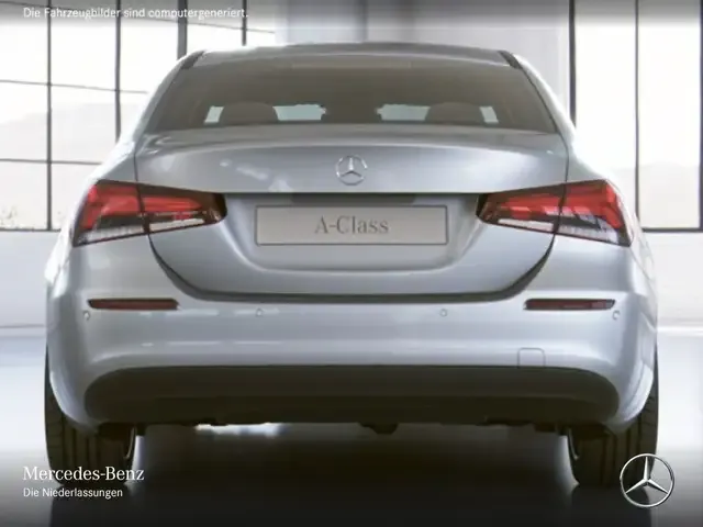 Mercedes-Benz A 220