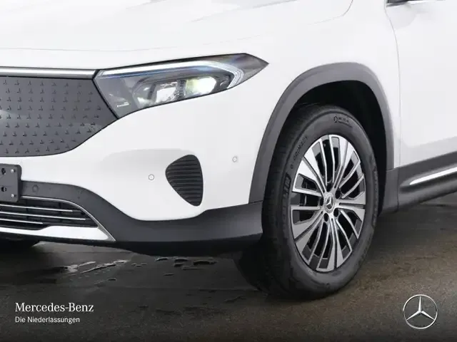 Mercedes-Benz EQB 250