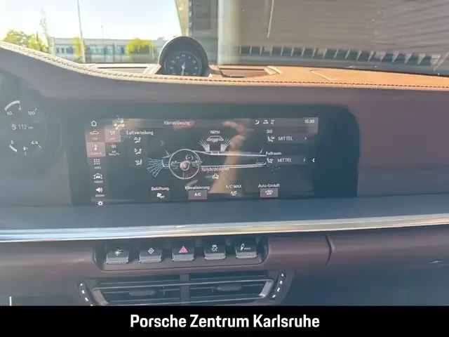 Porsche 992