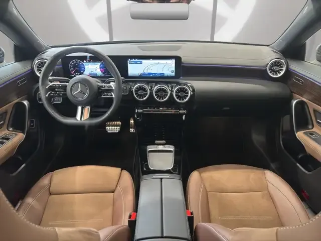 Mercedes-Benz CLA 250