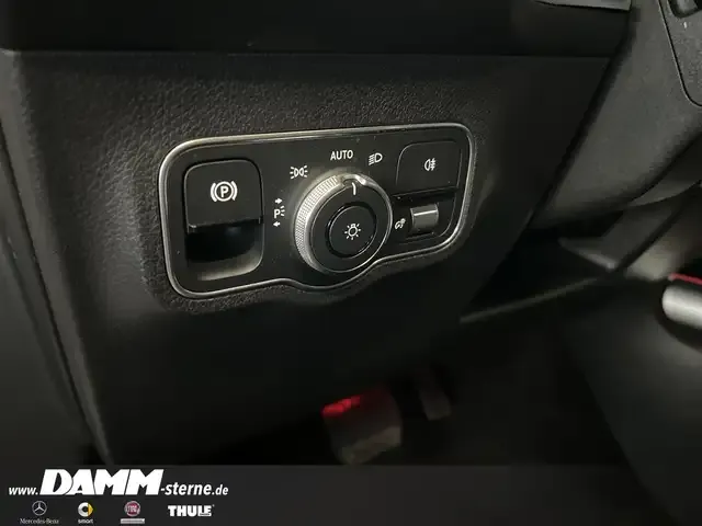 Mercedes-Benz EQB 300