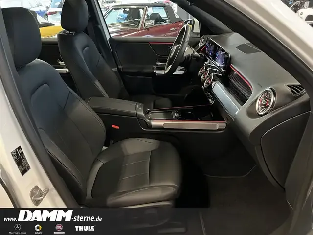 Mercedes-Benz EQB 300