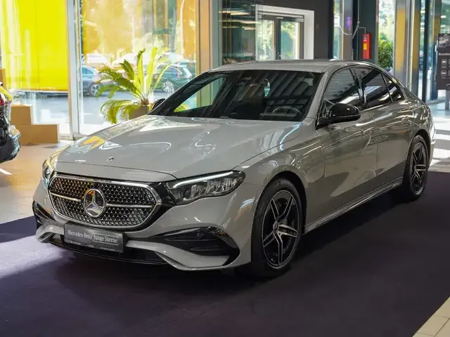 Mercedes-Benz E 220