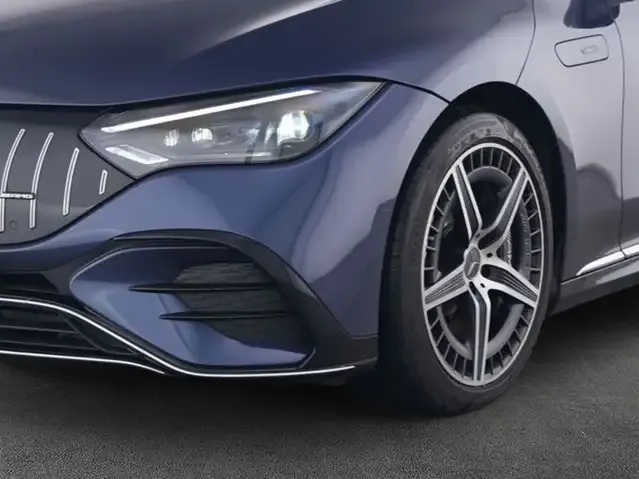 Mercedes-Benz EQE 43