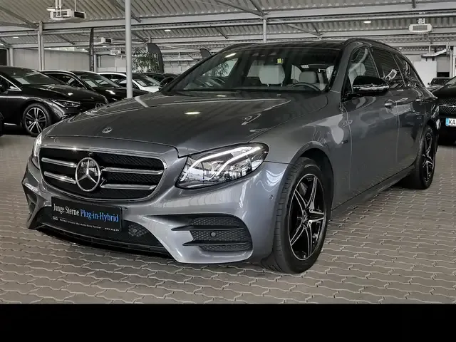 Mercedes-Benz E 300