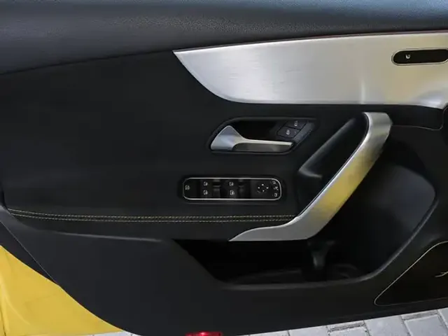 Mercedes-Benz A 45 AMG
