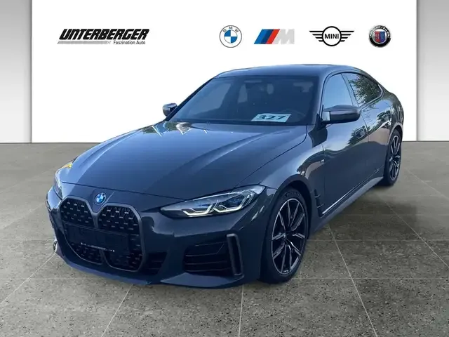 BMW 440