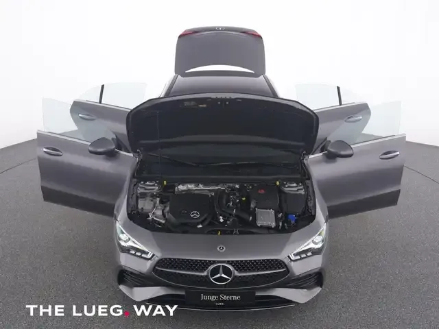 Mercedes-Benz CLA 200
