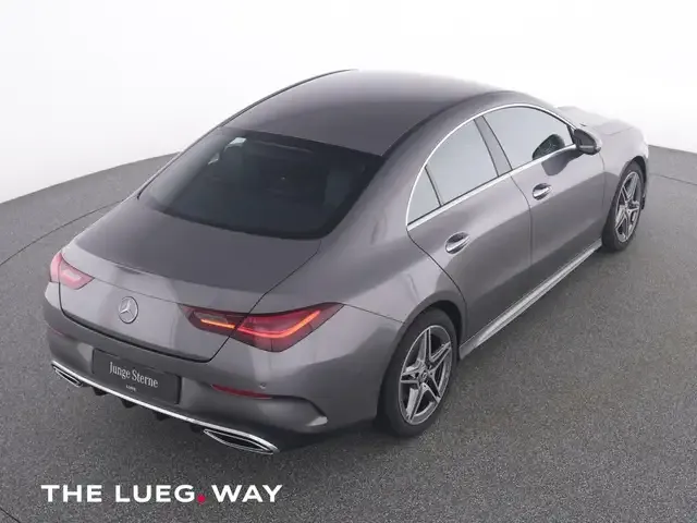 Mercedes-Benz CLA 200