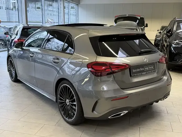 Mercedes-Benz A 220