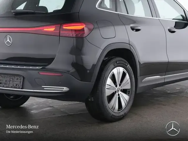 Mercedes-Benz EQA 250