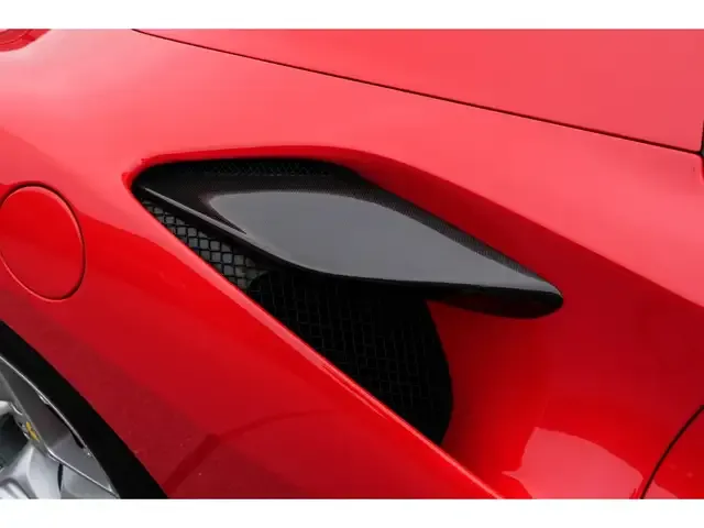 Ferrari F8 Spider