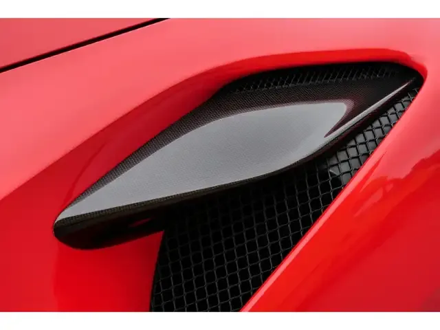 Ferrari F8 Spider