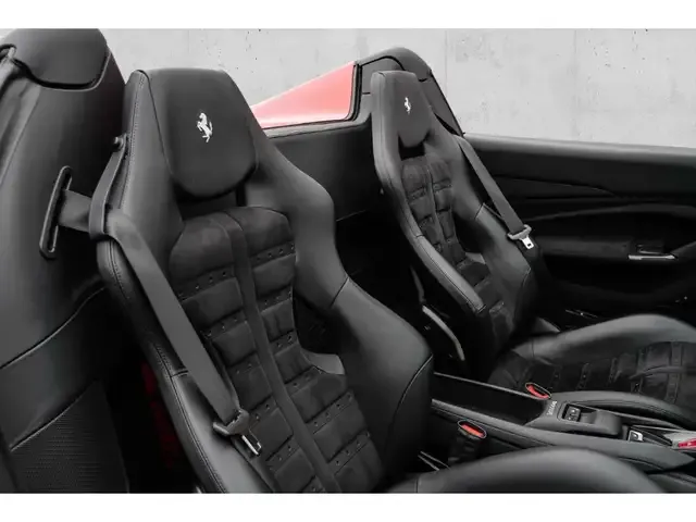 Ferrari F8 Spider