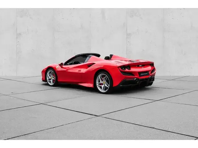 Ferrari F8 Spider
