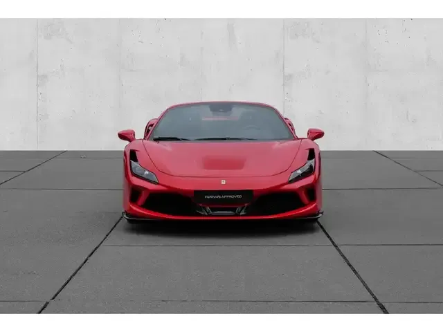 Ferrari F8 Spider