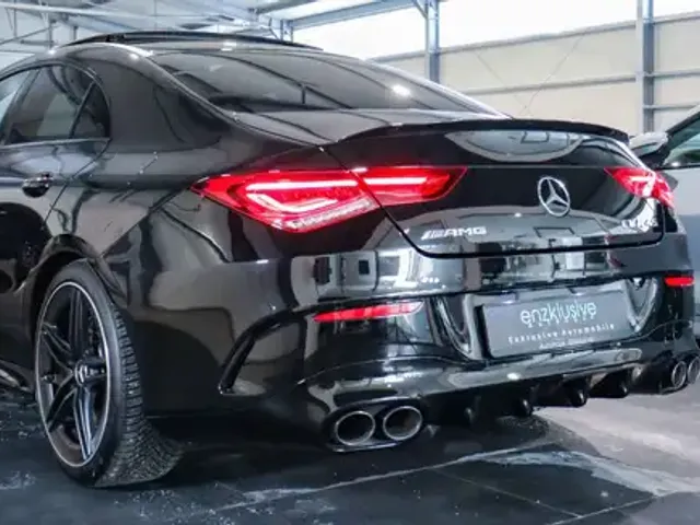 Mercedes-Benz CLA 45 AMG