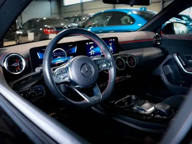 Mercedes-Benz CLA 45 AMG