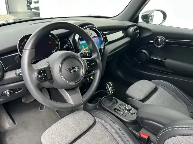 MINI Cooper SE