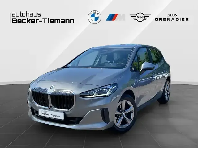 BMW 220