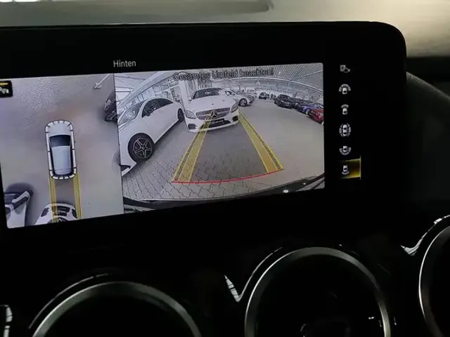 Mercedes-Benz GLA 250