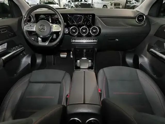 Mercedes-Benz GLA 250