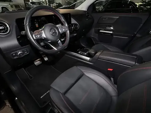 Mercedes-Benz GLA 250