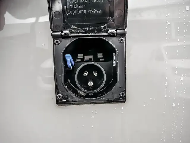 Volkswagen T6.1 California
