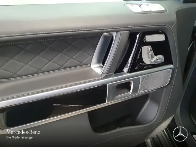Mercedes-Benz G 400
