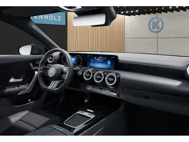 Mercedes-Benz CLA 200