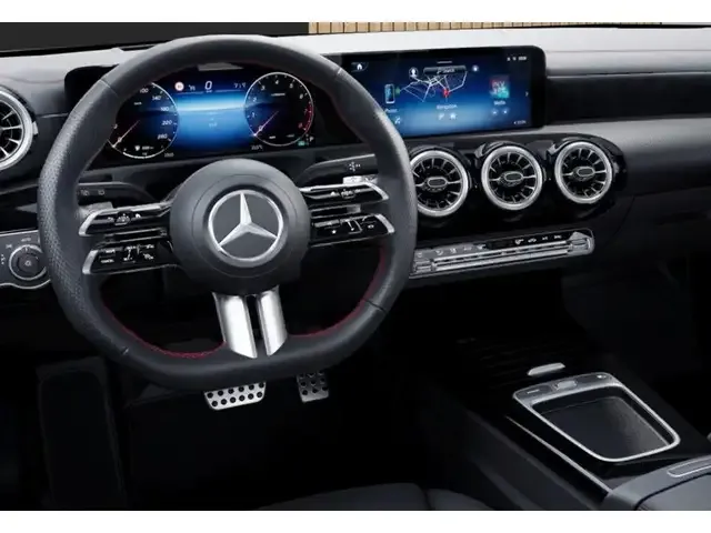 Mercedes-Benz CLA 200