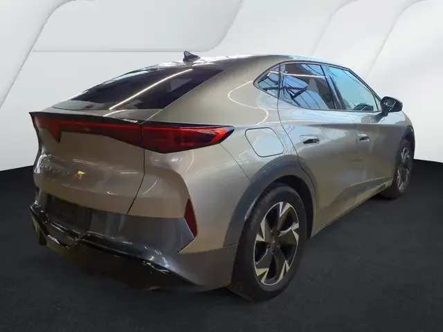 CUPRA Tavascan