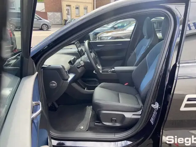 Volvo EX30