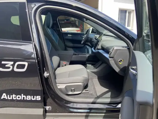 Volvo EX30