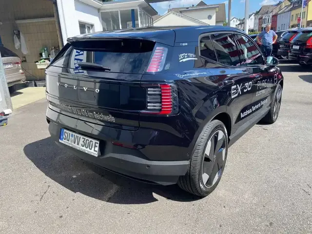 Volvo EX30