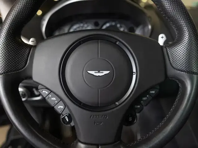 Aston Martin Vanquish