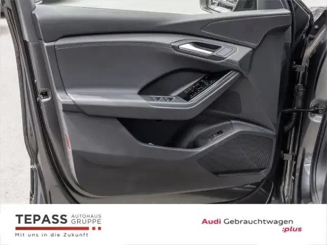 Audi Q6