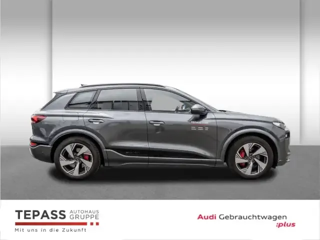 Audi Q6