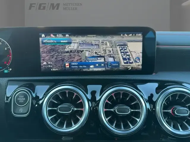 Mercedes-Benz CLA 180