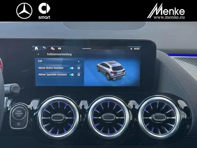 Mercedes-Benz GLA 200